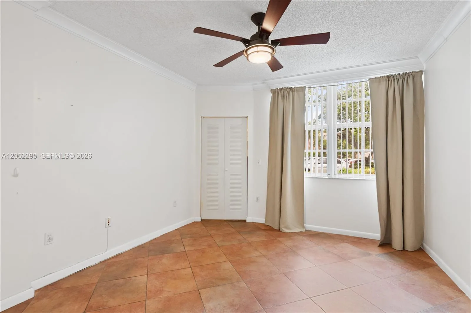 19701 E Country Club Dr # 5105, Aventura, FL 33180 photo 13