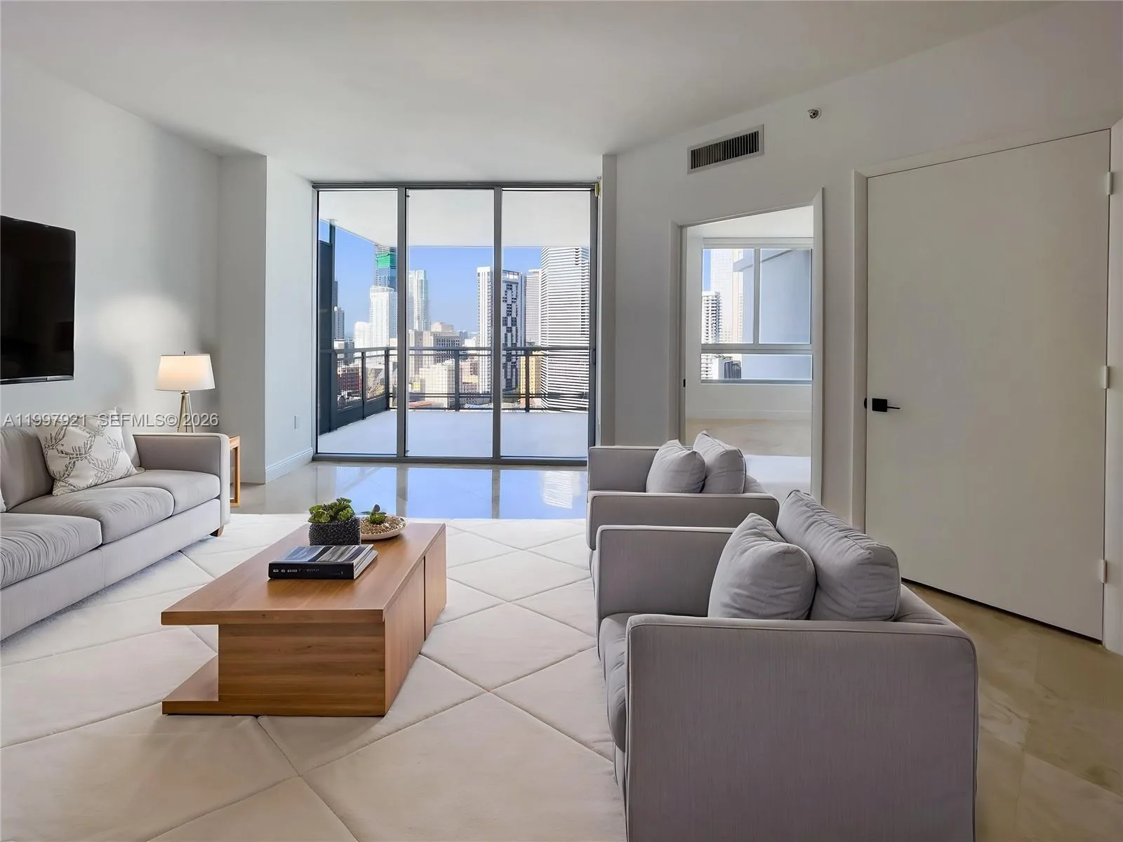 350 S Miami Ave # 2509, Miami, FL 33130