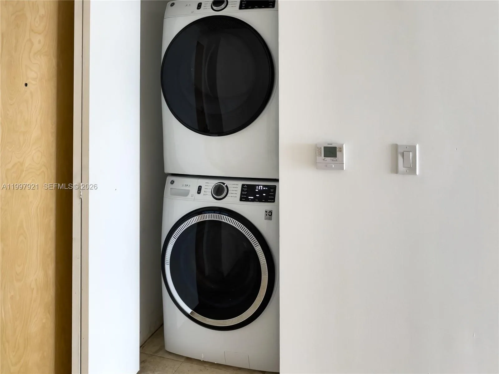 350 S Miami Ave # 2509, Miami, FL 33130 photo 6