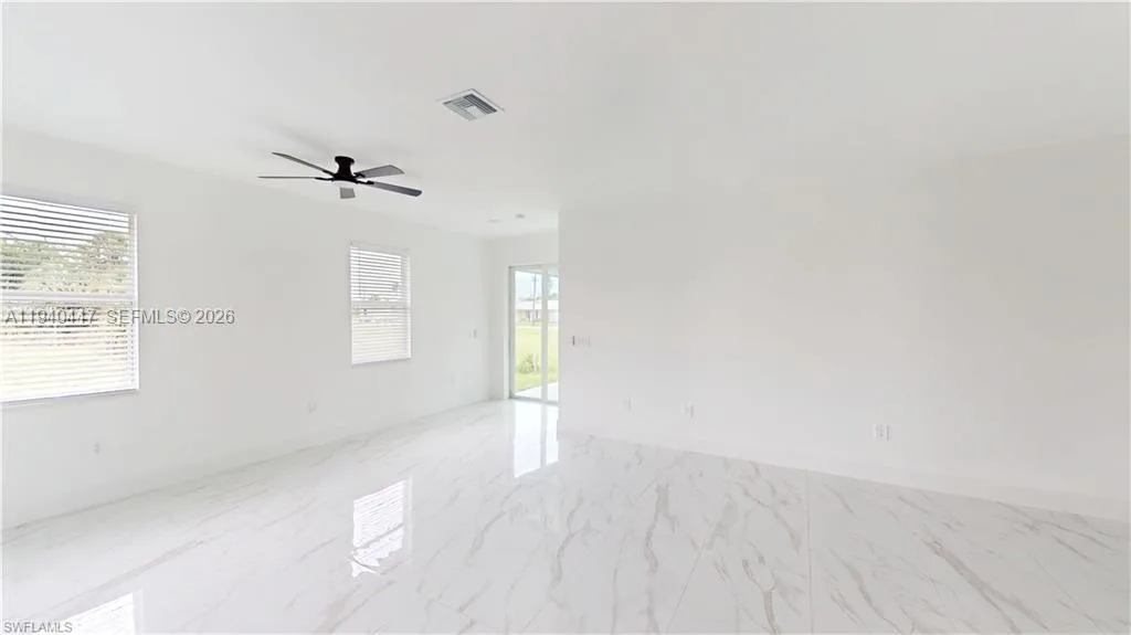 2045 Carver Ave, Fort Myers, FL 33916 photo 8