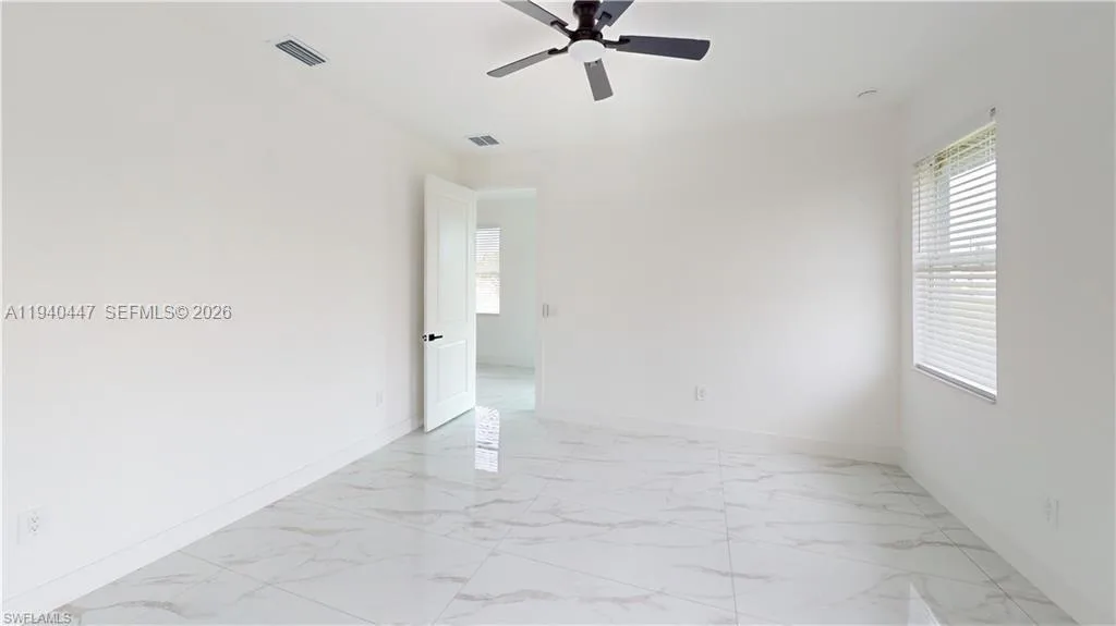 2045 Carver Ave, Fort Myers, FL 33916 photo 9