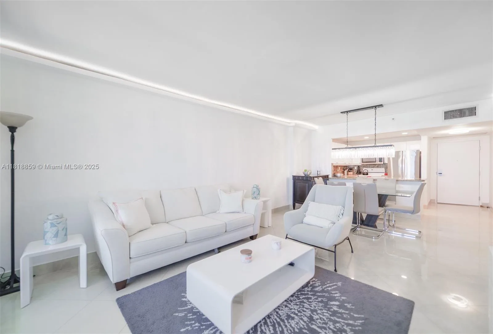 2301 Collins Ave # 1025, Miami Beach, FL 33139 photo 12