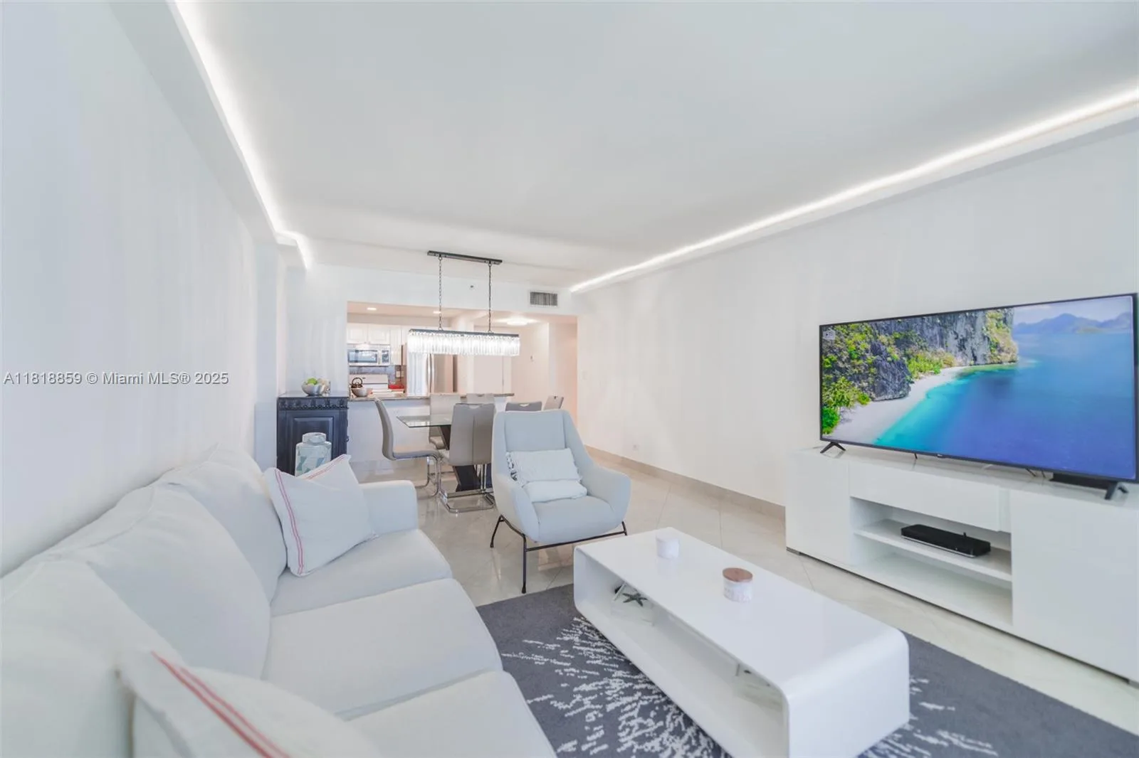 2301 Collins Ave # 1025, Miami Beach, FL 33139 photo 13