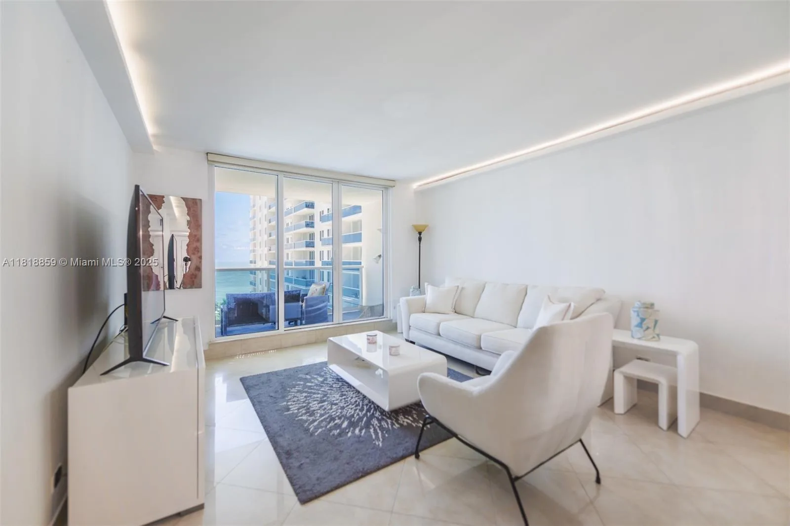 2301 Collins Ave # 1025, Miami Beach, FL 33139 photo 9