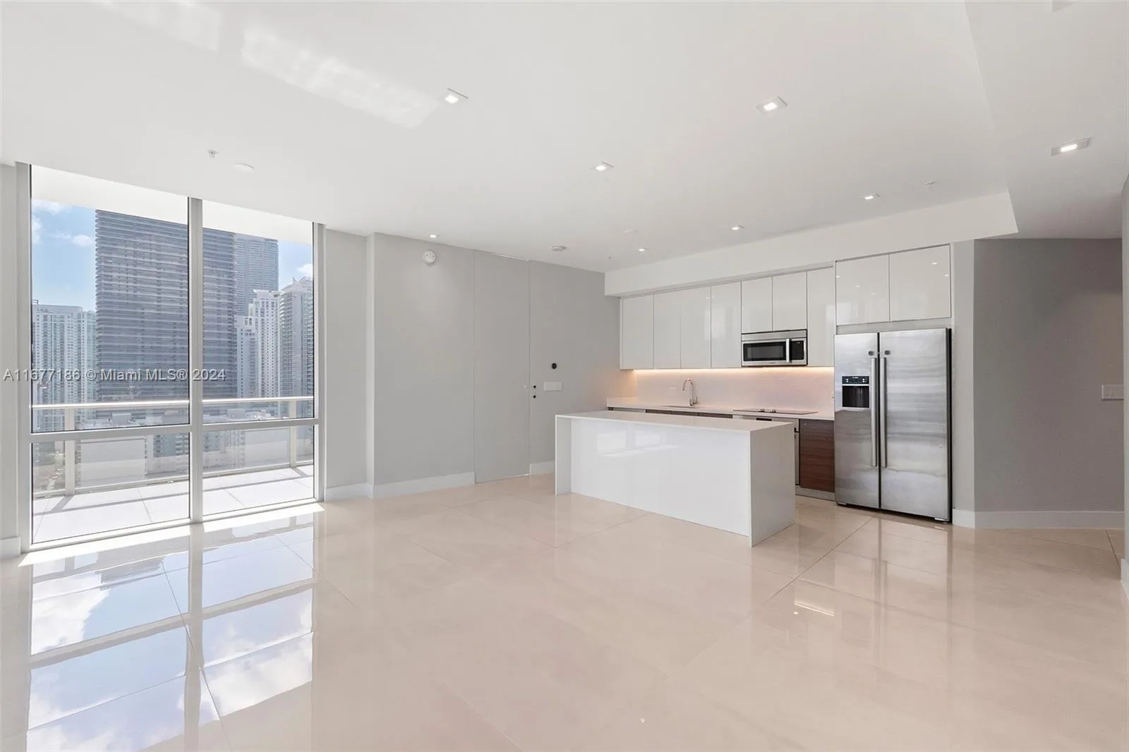 Brickell Ten