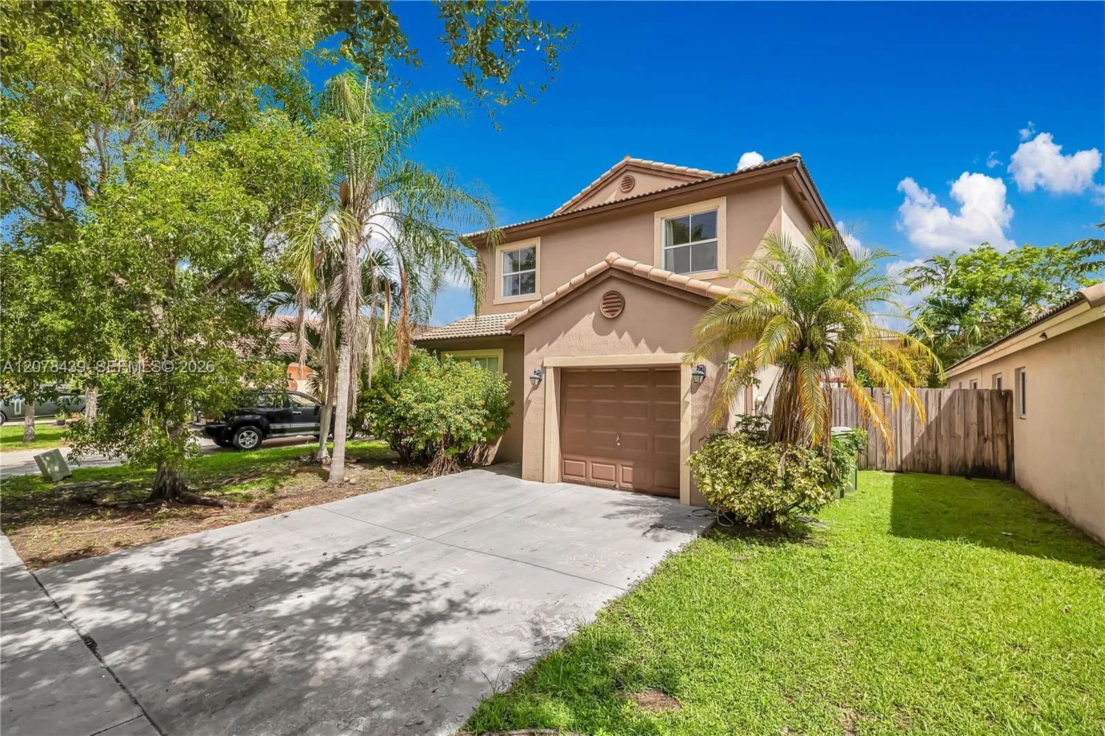 2019 SE 13th St, Homestead, FL 33035 photo 2