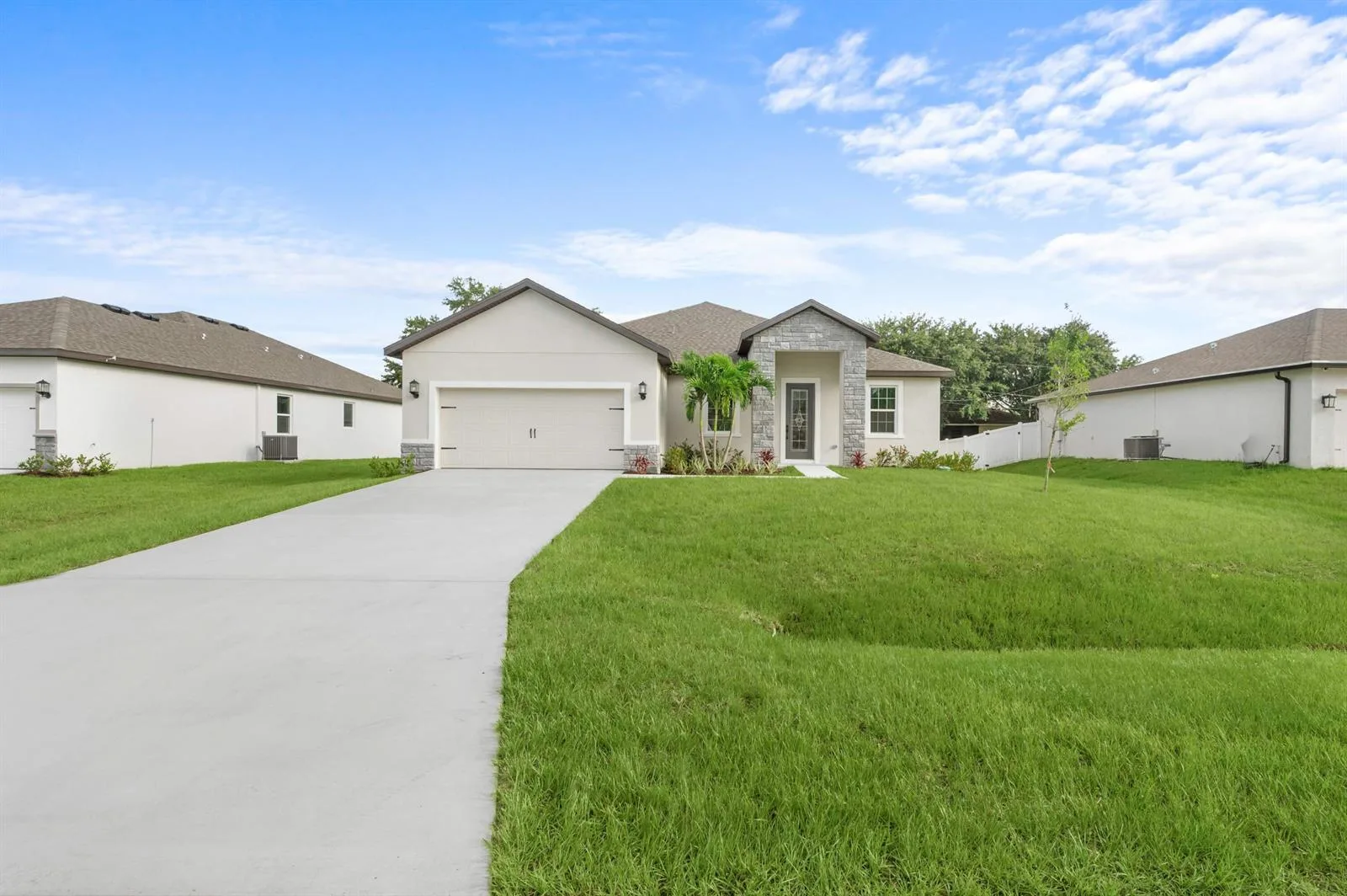 7876 104th Avenue, Vero Beach, FL 32967