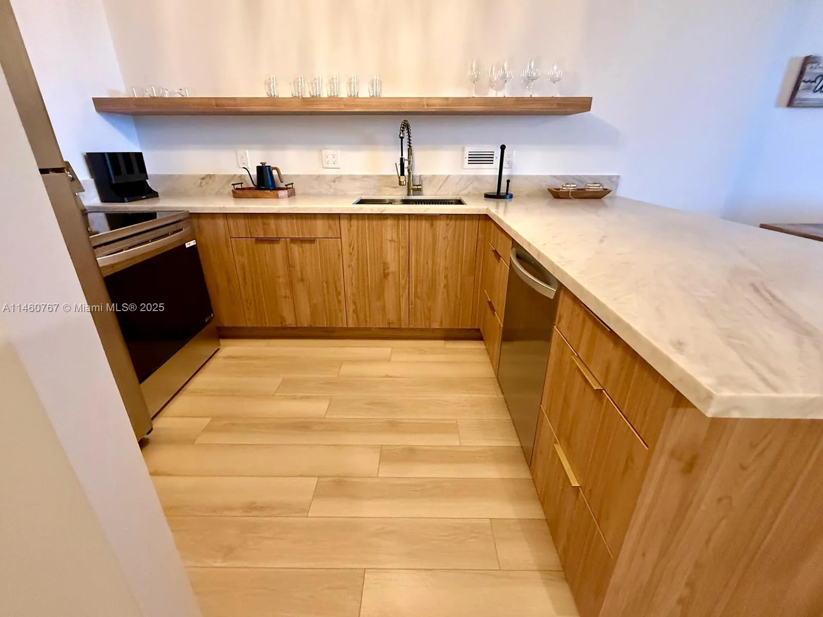 2301 Collins Ave # 1121, Miami Beach, FL 33139 photo 3