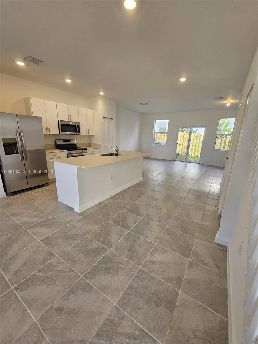 1175 SE 1 st # 0, Florida City, FL 33034