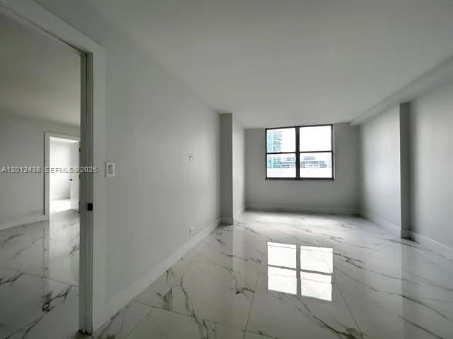 6039 Collins Ave # 1033, Miami Beach, FL 33140 photo 9
