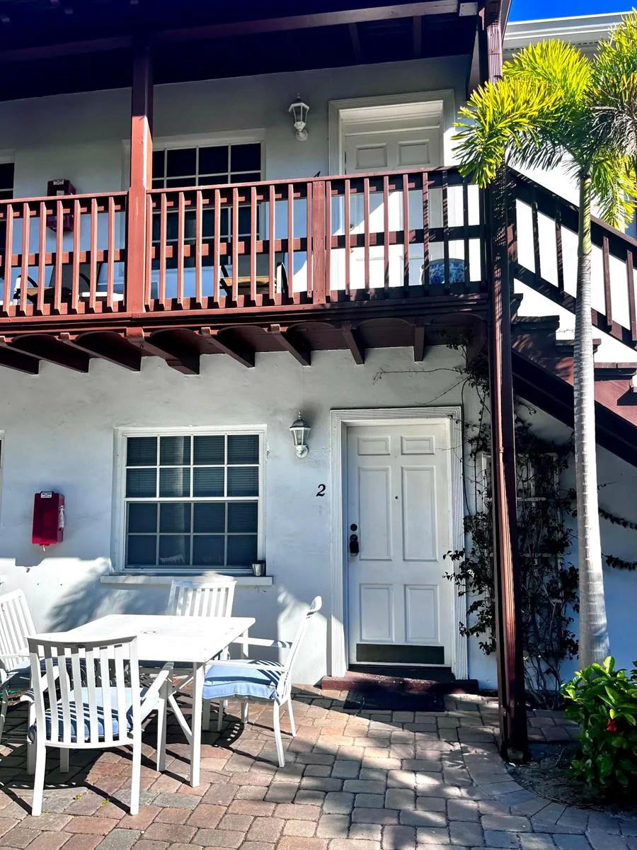 230 Conniston Road # 4, West Palm Beach, FL 33405