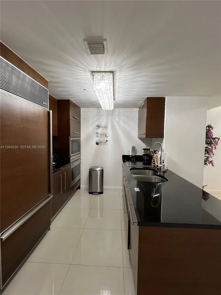 485 Brickell Ave # 4109, Miami, FL 33131 photo 7