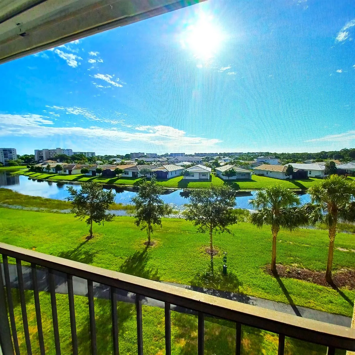7260 Kinghurst Drive # 406, Delray Beach, FL 33446