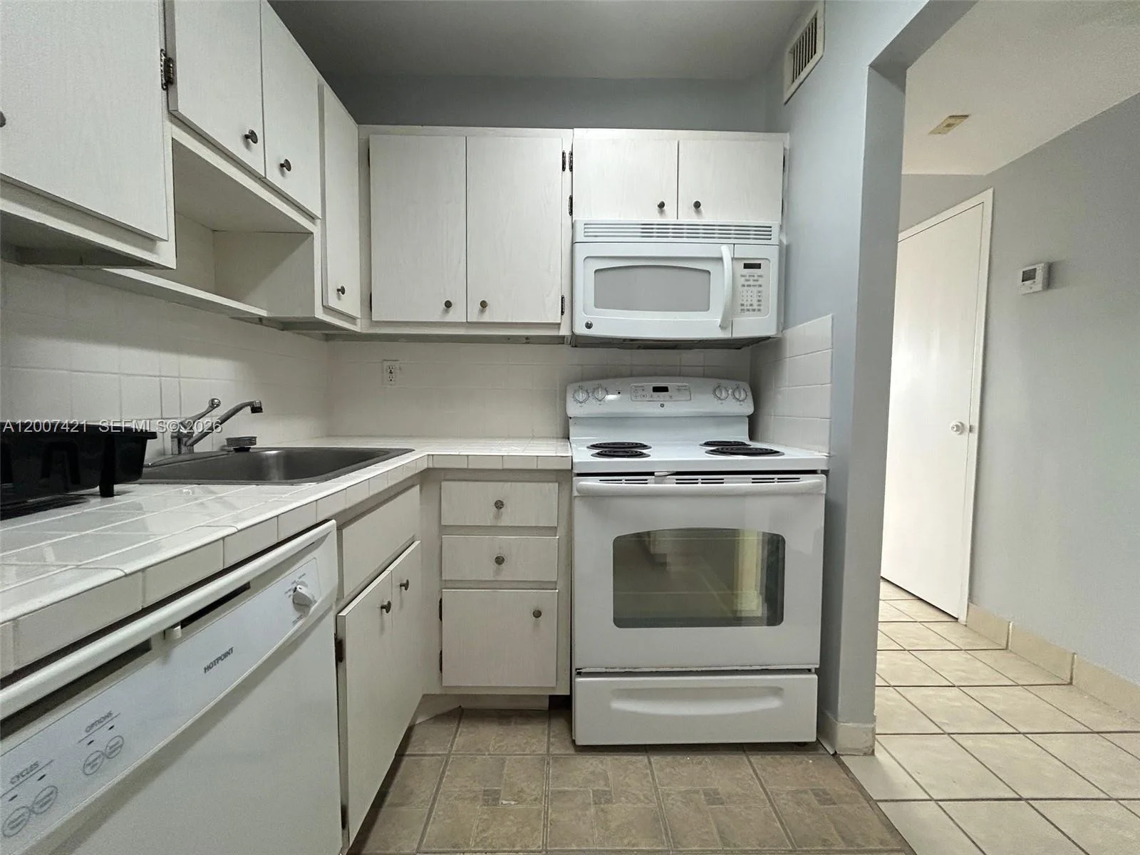 2899 Collins Ave # 1040, Miami Beach, FL 33140 photo 7
