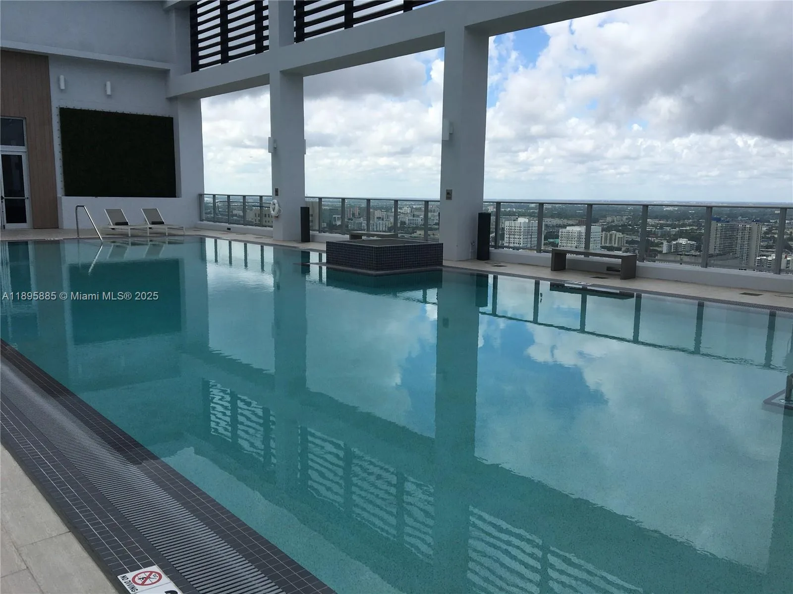 151 SE 1st St # 1710, Miami, FL 33131 photo 7