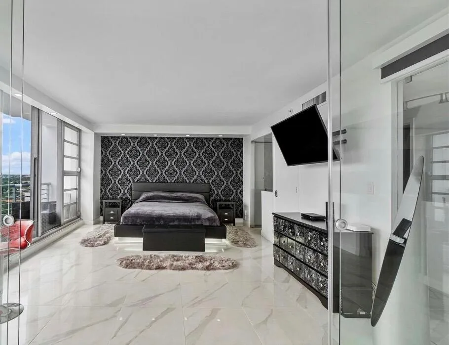 1720 Harrison Street # 15a, Hollywood, FL 33020