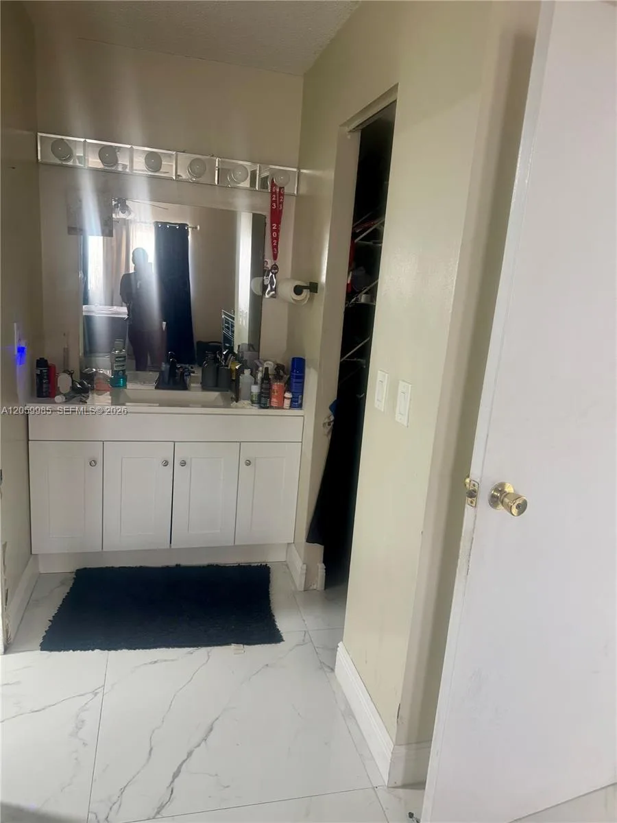 6361 N Falls Cir Dr # 311, Lauderhill, FL 33319 photo 9
