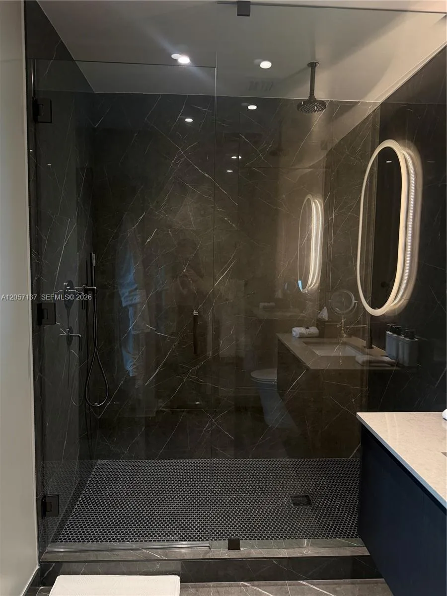 20 NE 11TH ST # 3705, Miami, FL 33132 photo 6