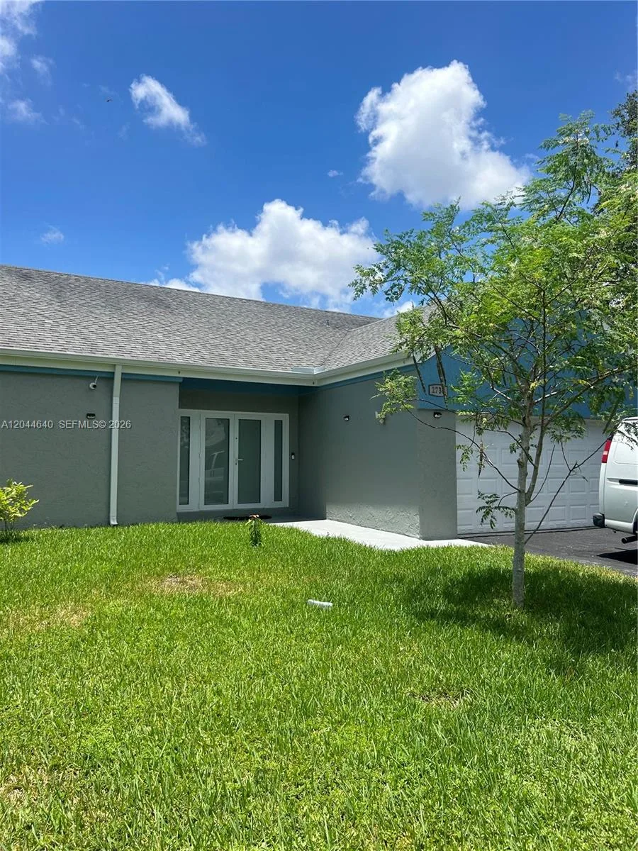 2730 Cypress Ave, Miramar, FL 33025 photo 3