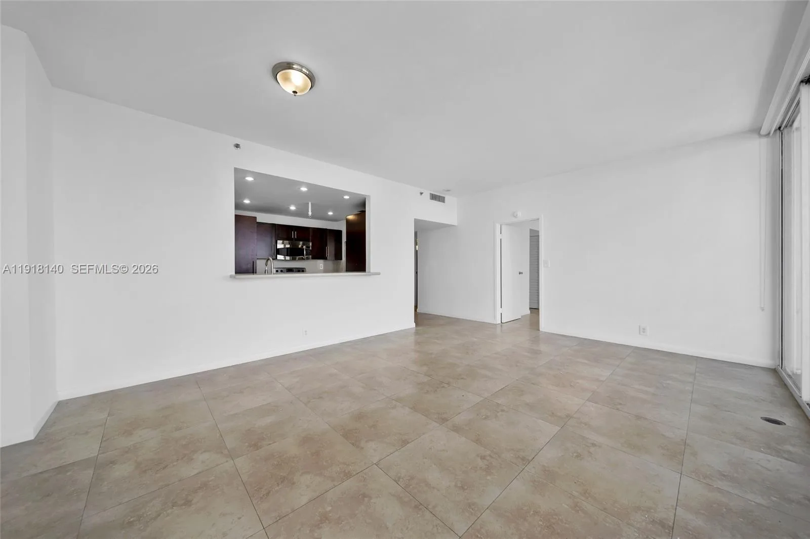 7601 E Treasure Dr # PH215, North Bay Village, FL 33141