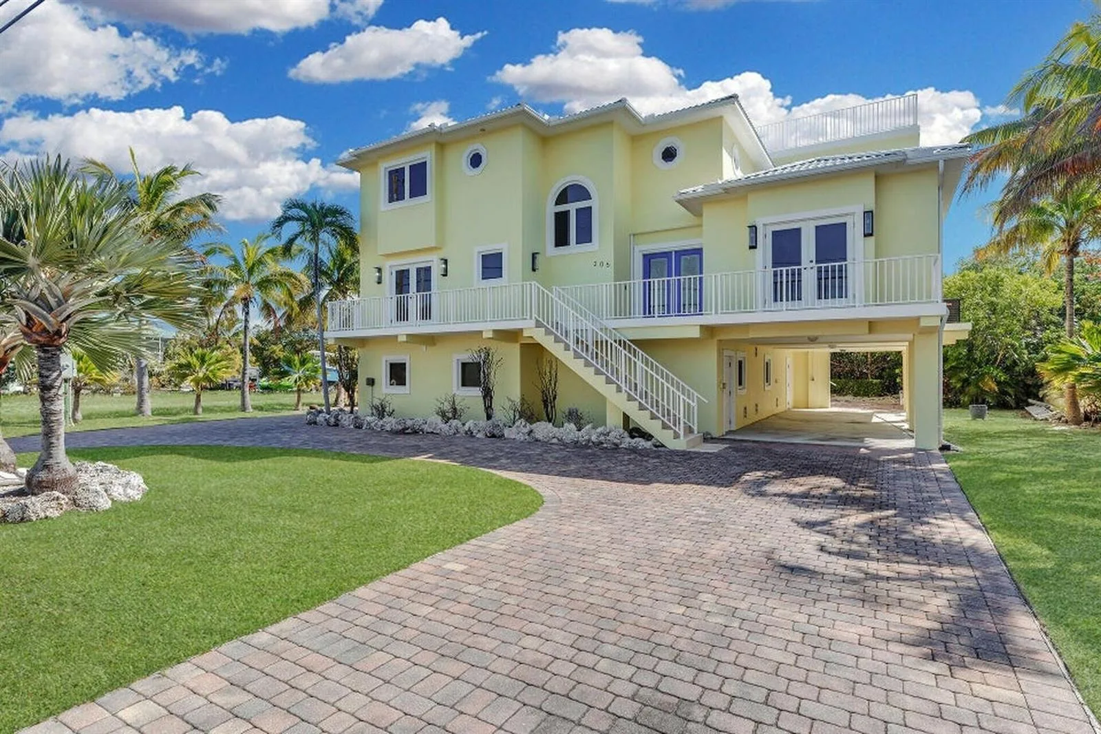 205 Stirrup Key Boulevard, Marathon, FL 33050 photo 2
