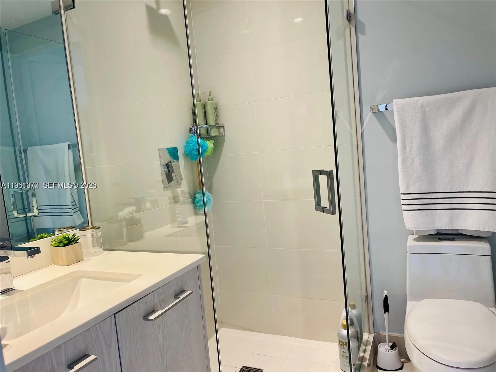 45 SW 9th St # 2003, Miami, FL 33130 photo 13