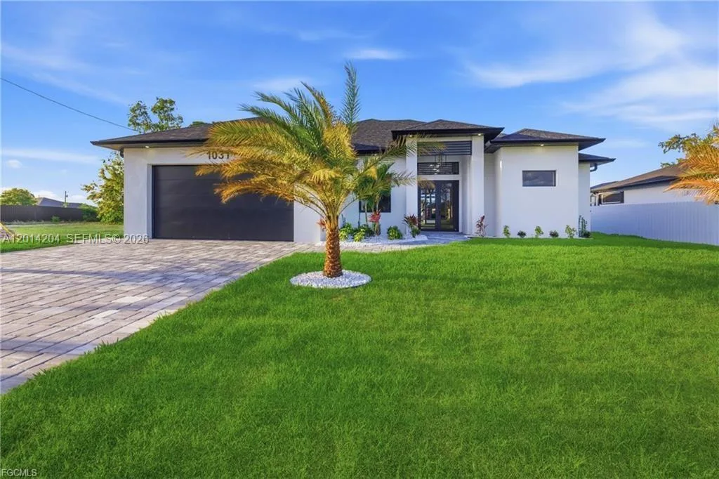 1031 SW 1st TER, Cape Coral, FL 33991 photo 4