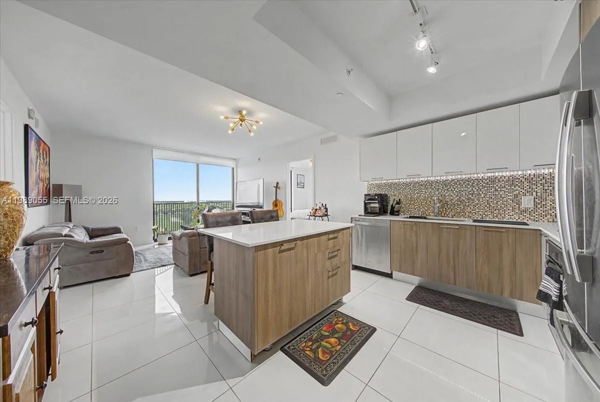 5252 NW 85th Ave # 1410, Doral, FL 33166 photo 7