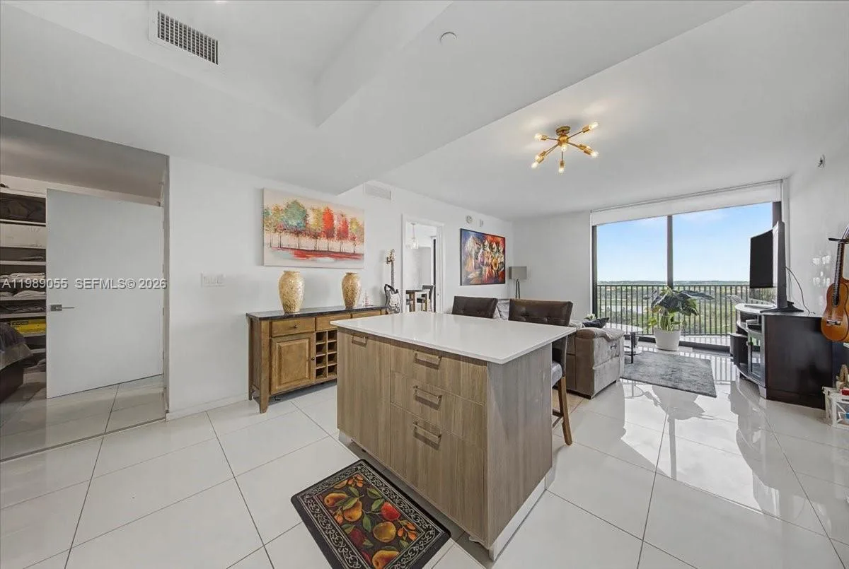 5252 NW 85th Ave # 1410, Doral, FL 33166 photo 8