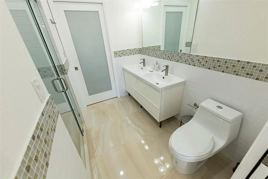1162 Hayes Street, Hollywood, FL 33019 photo 13