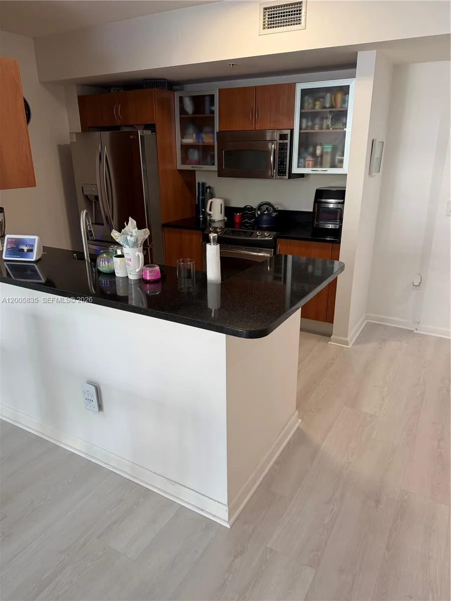 18800 NE 29th Ave # 419, Aventura, FL 33180 photo 2