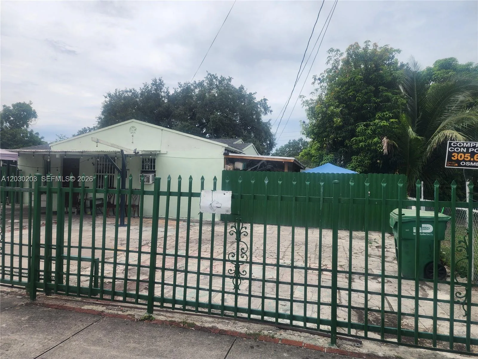 2130 NW 92nd St, Miami, FL 33147
