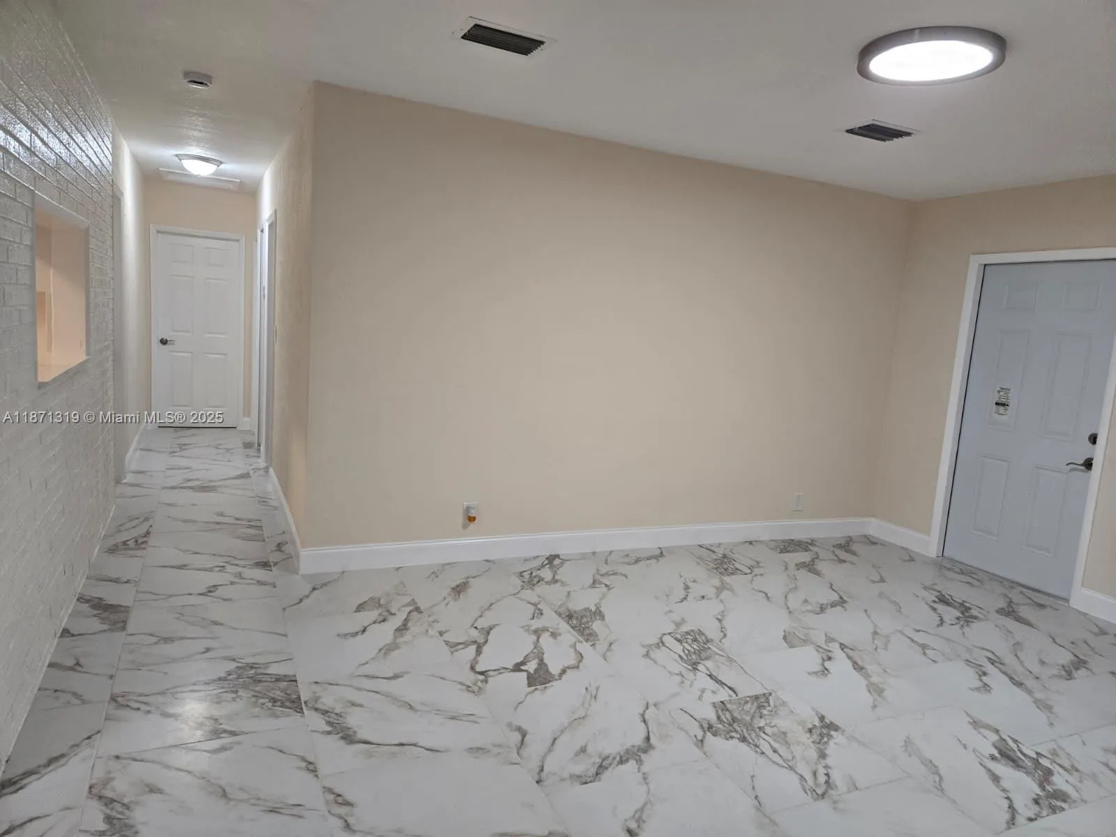 6751 Meade St, Hollywood, FL 33024 photo 4