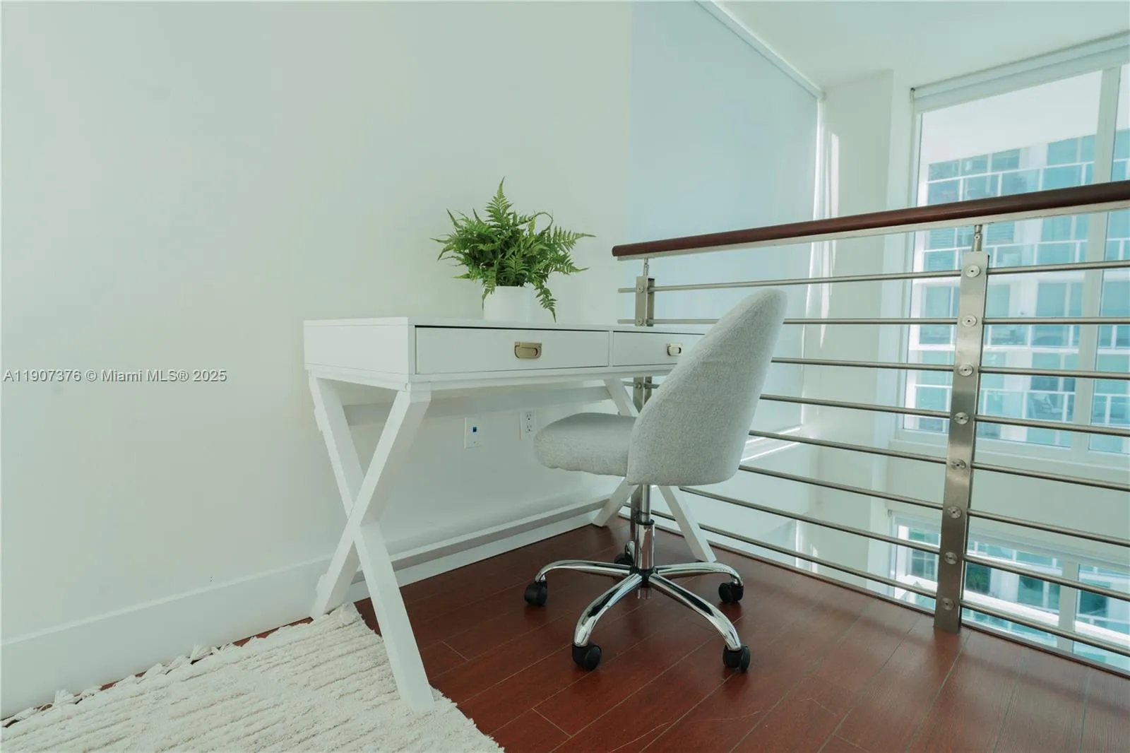 41 SE 5th St # 1217, Miami, FL 33131 photo 8