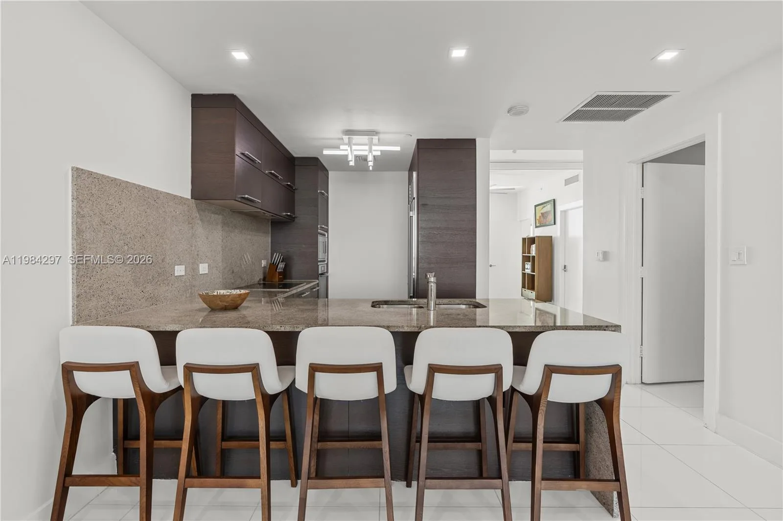 900 Biscayne Blvd # 5602, Miami, FL 33132 photo 7