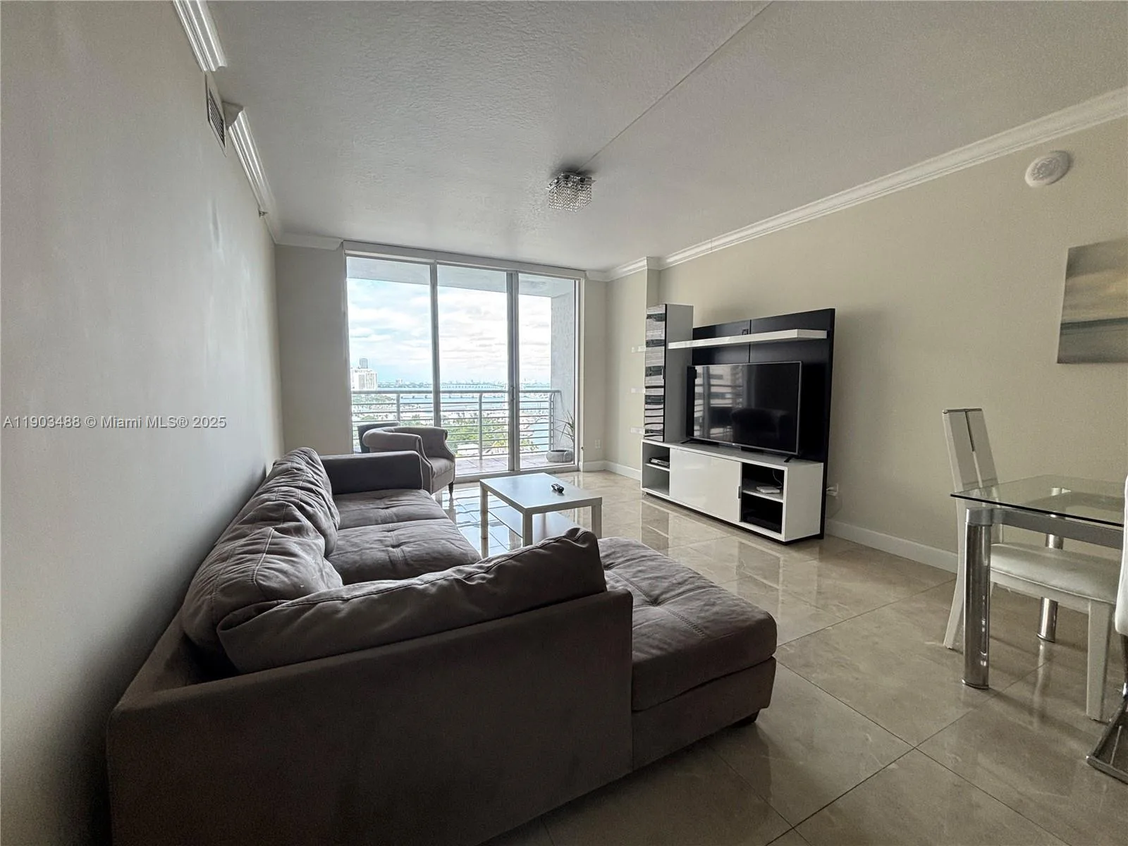 325 S Biscayne Blvd # 2214, Miami, FL 33131 photo 12