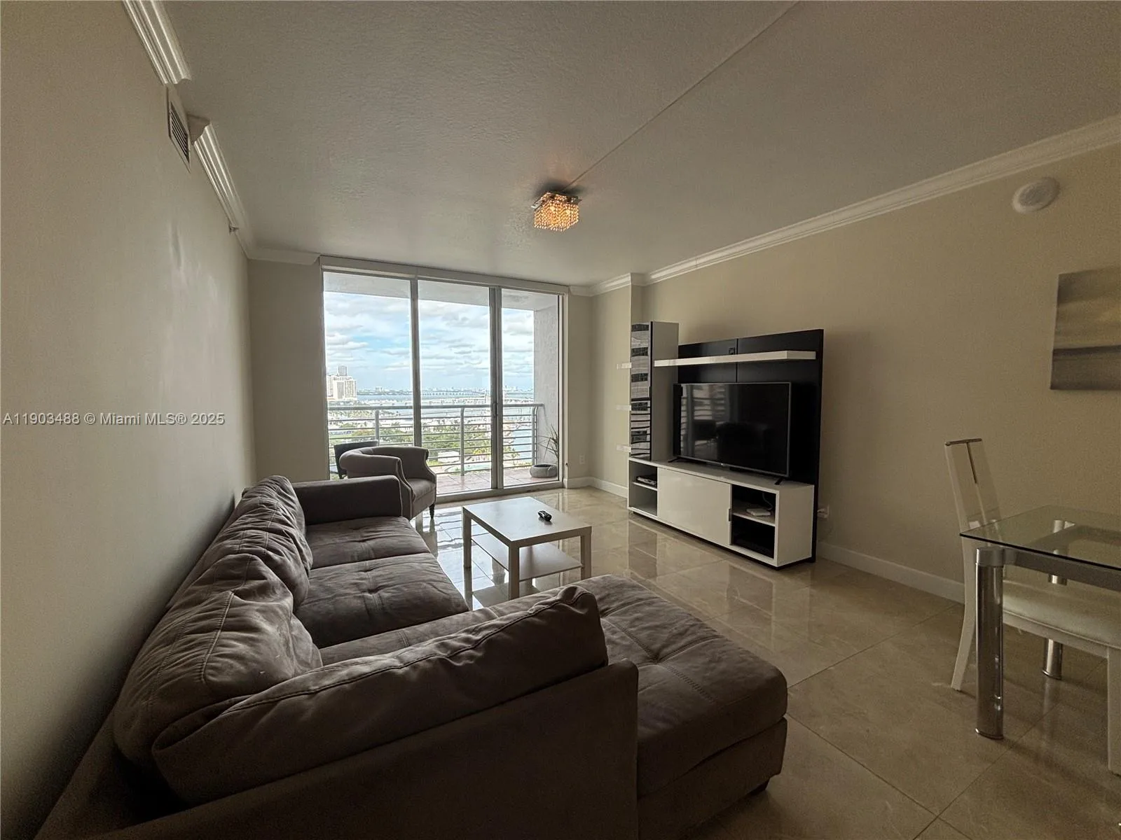 325 S Biscayne Blvd # 2214, Miami, FL 33131 photo 13