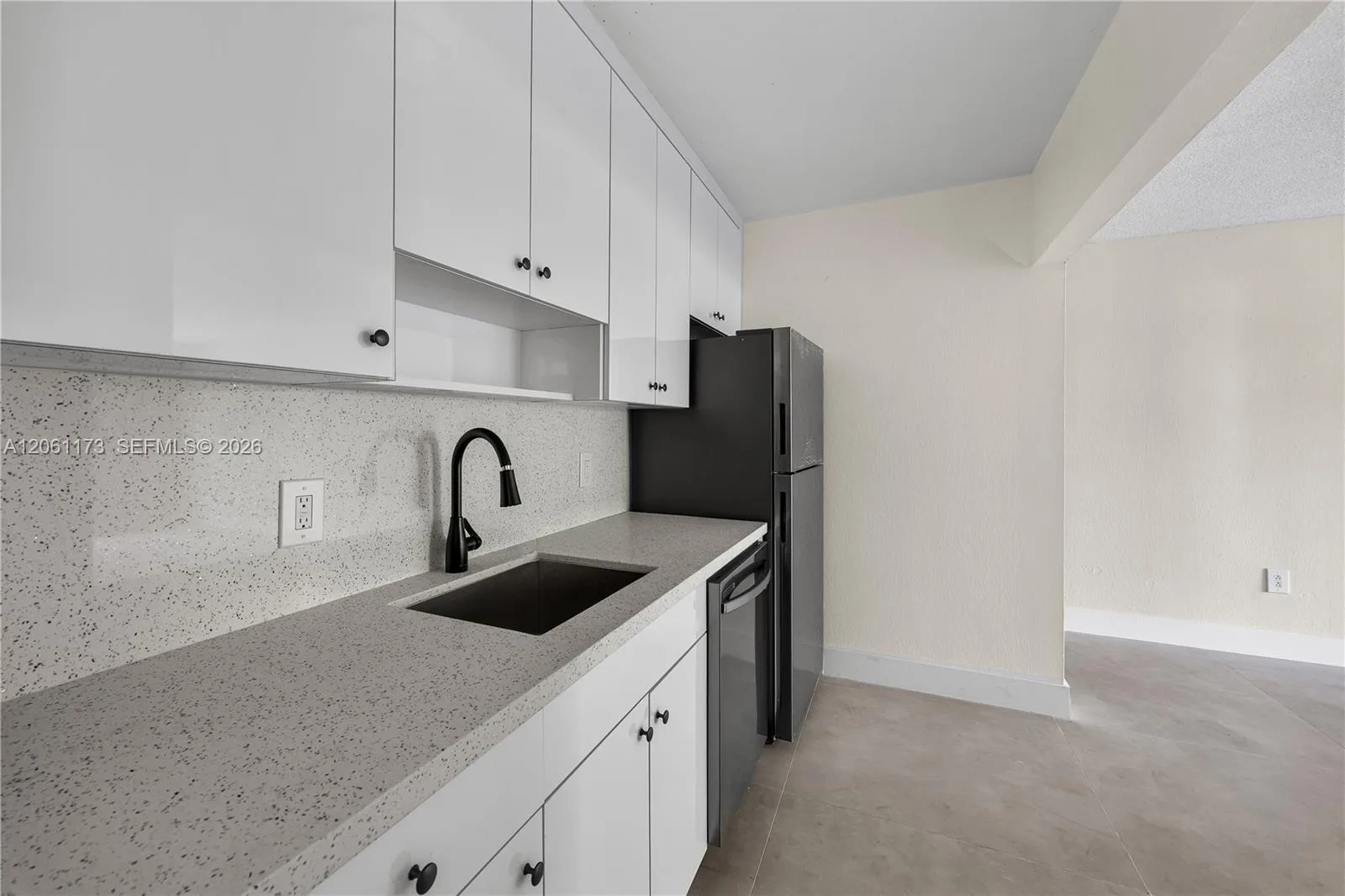 1720 Cleveland St # 107E, Hollywood, FL 33020