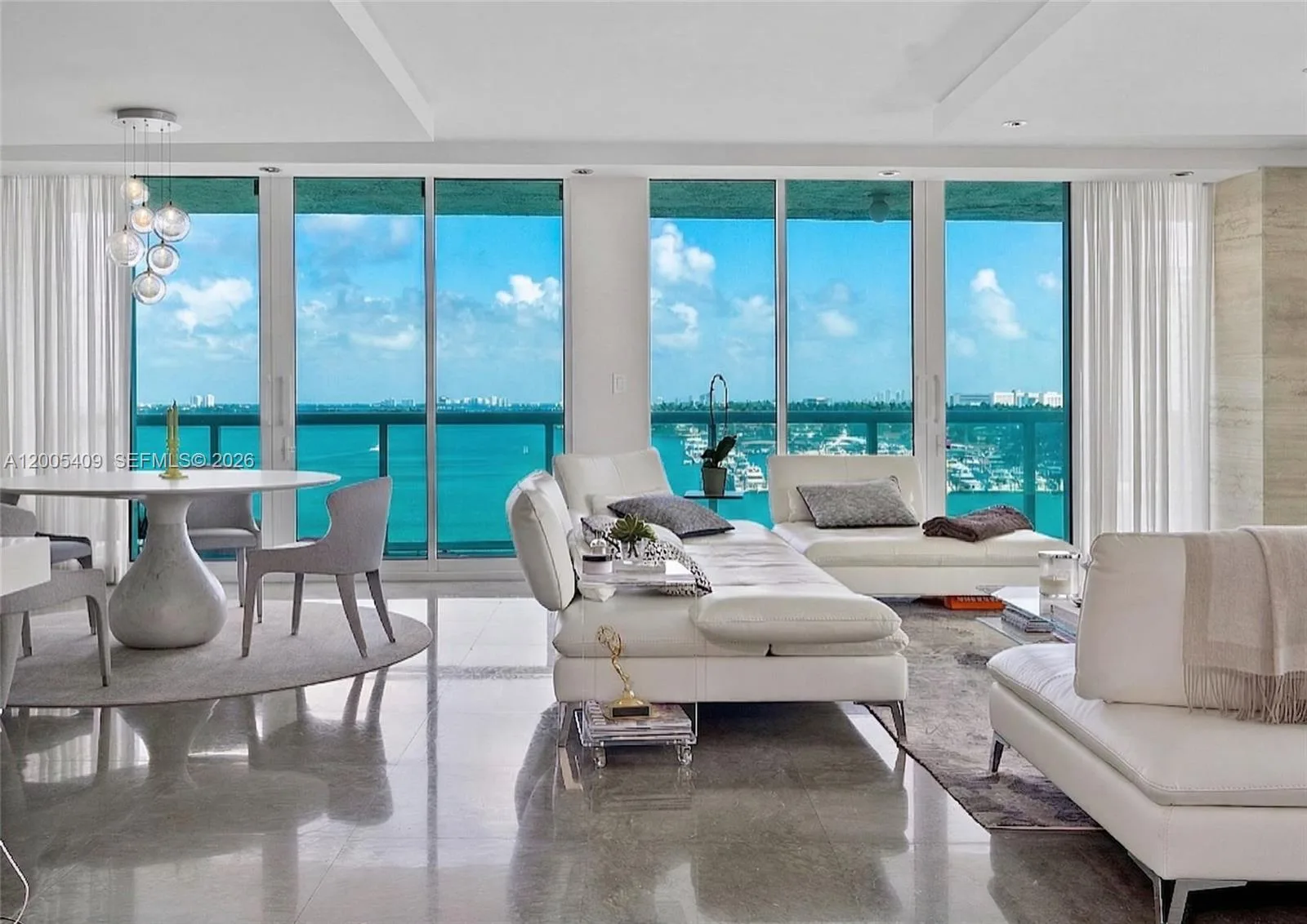 10 Venetian Way # 804, Miami Beach, FL 33139