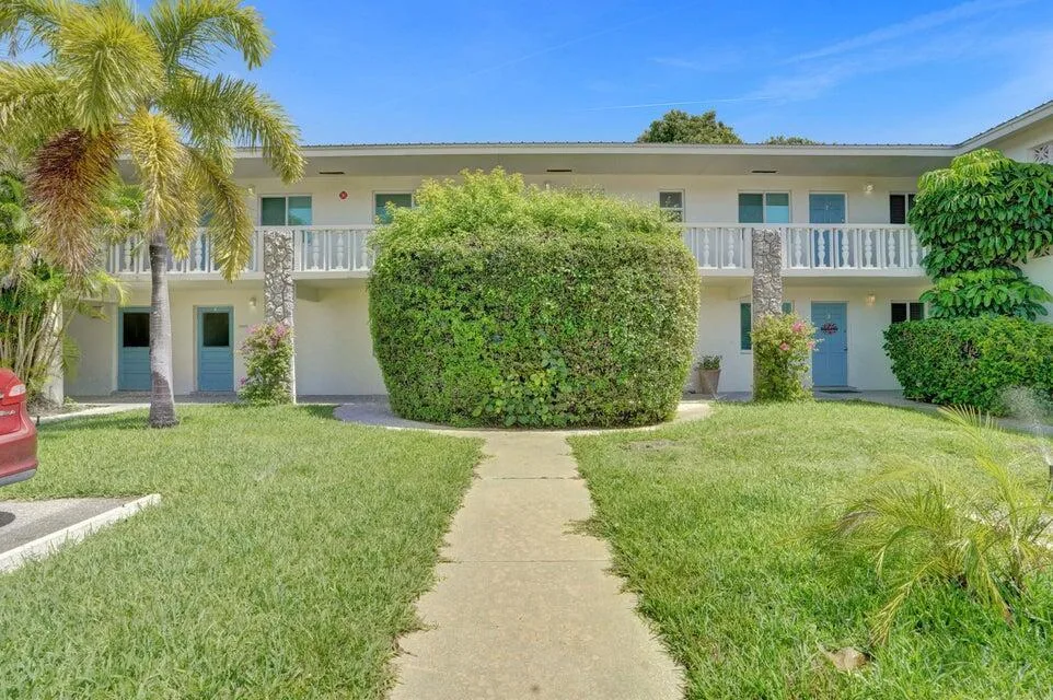 115 SW 1ST Avenue # 3, Boynton Beach, FL 33435