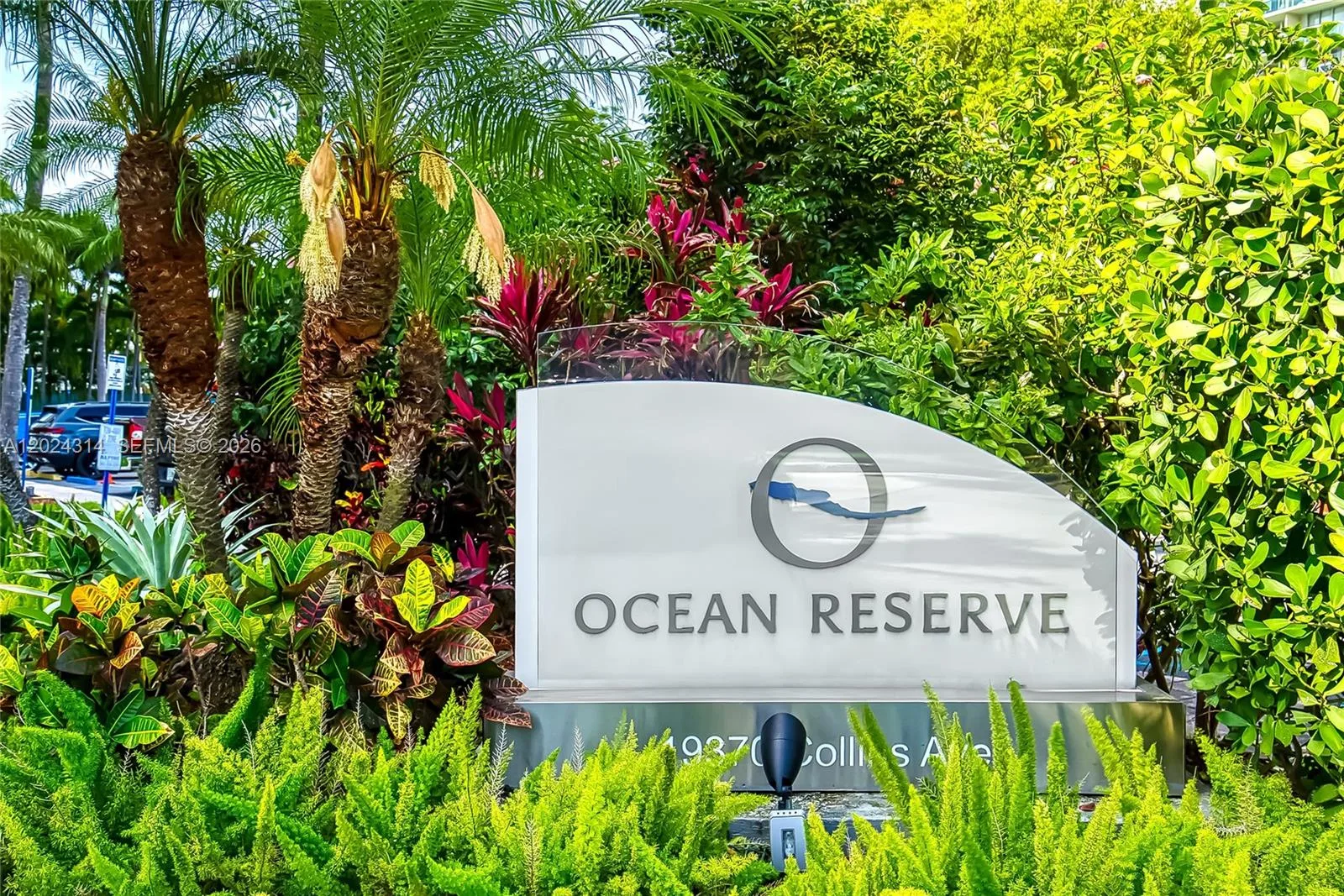 19370 Collins Ave # 520, Sunny Isles Beach, FL 33160