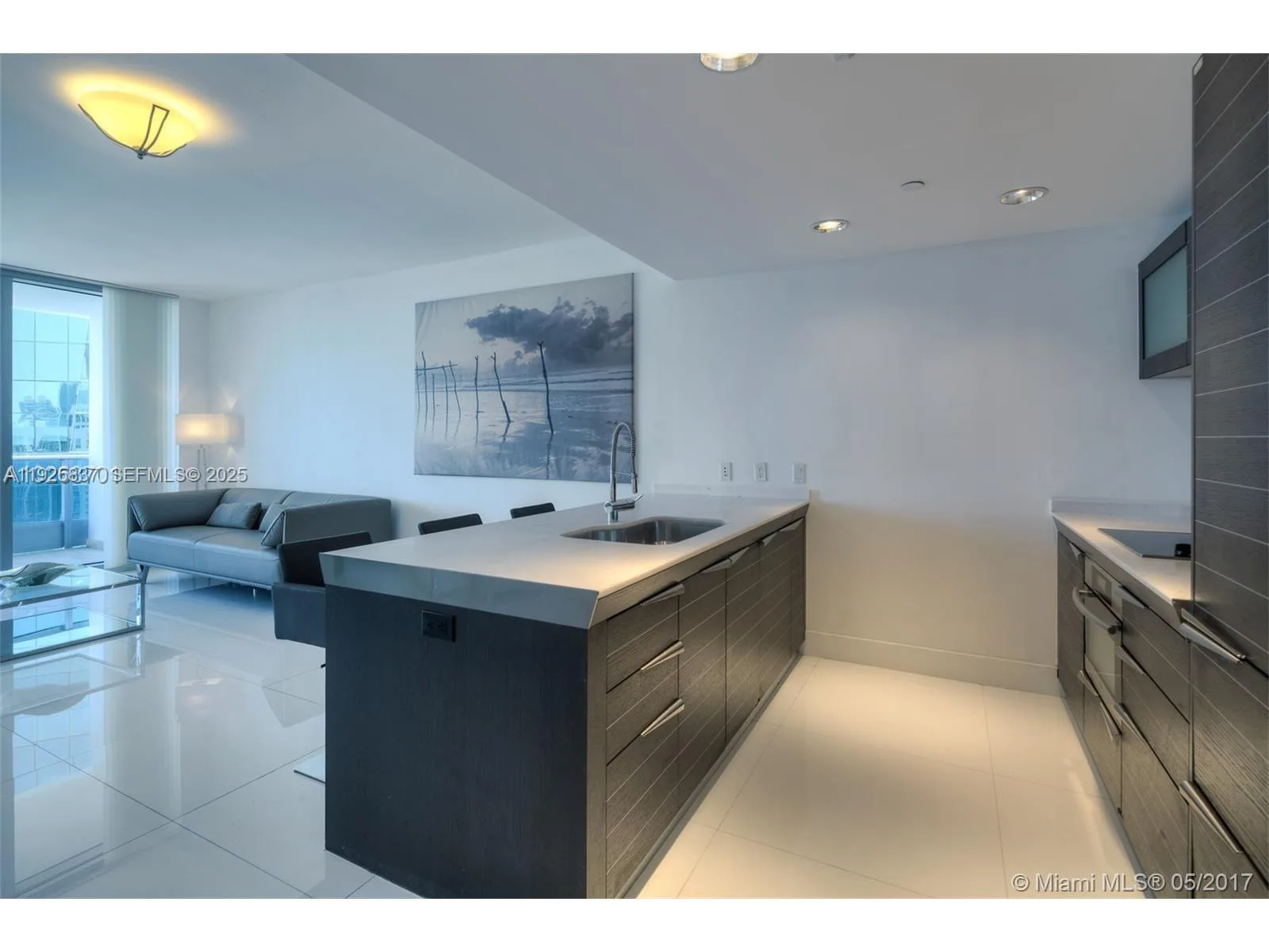 200 Biscayne Boulevard Way # 4309, Miami, FL 33131 photo 4