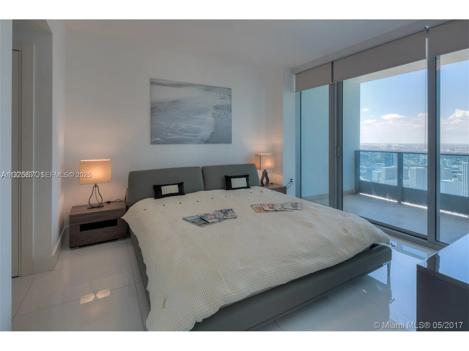 200 Biscayne Boulevard Way # 4309, Miami, FL 33131 photo 5