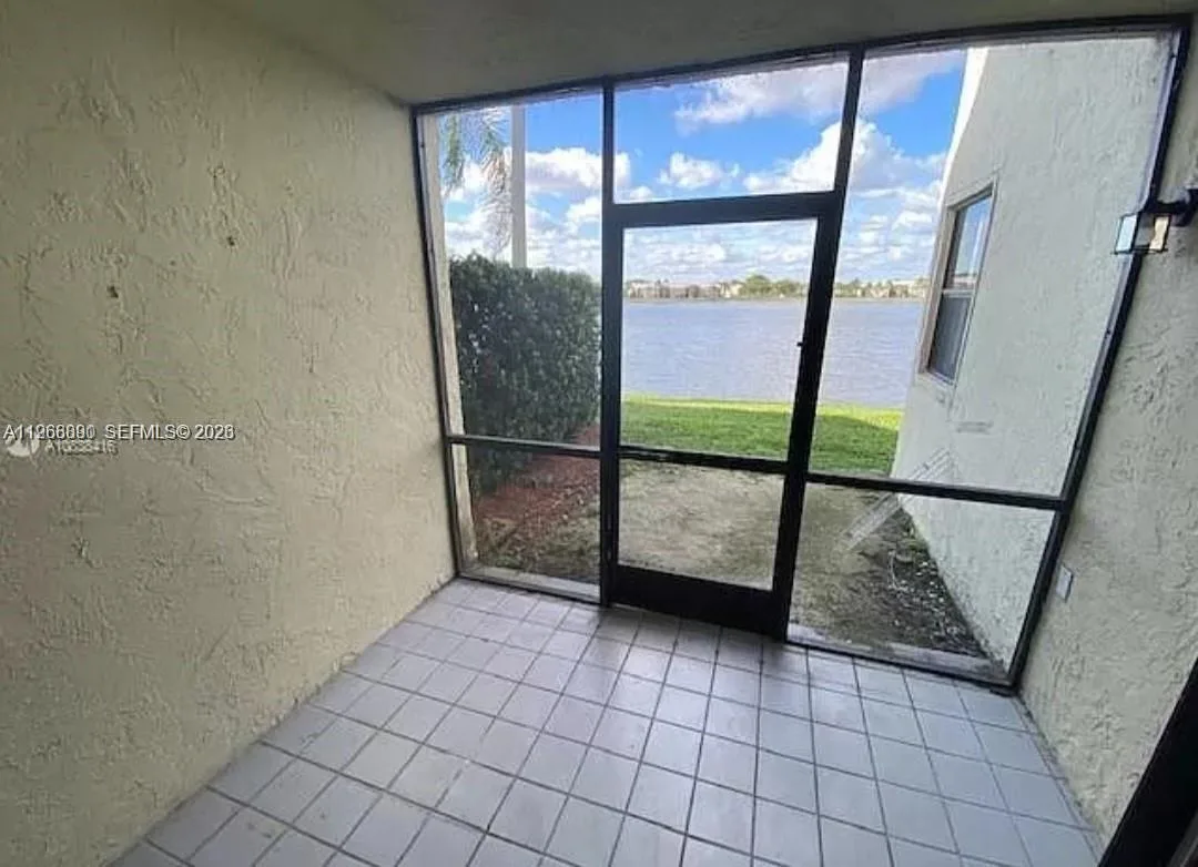 929 Hamilton Dr # 929F, Homestead, FL 33034 photo 13