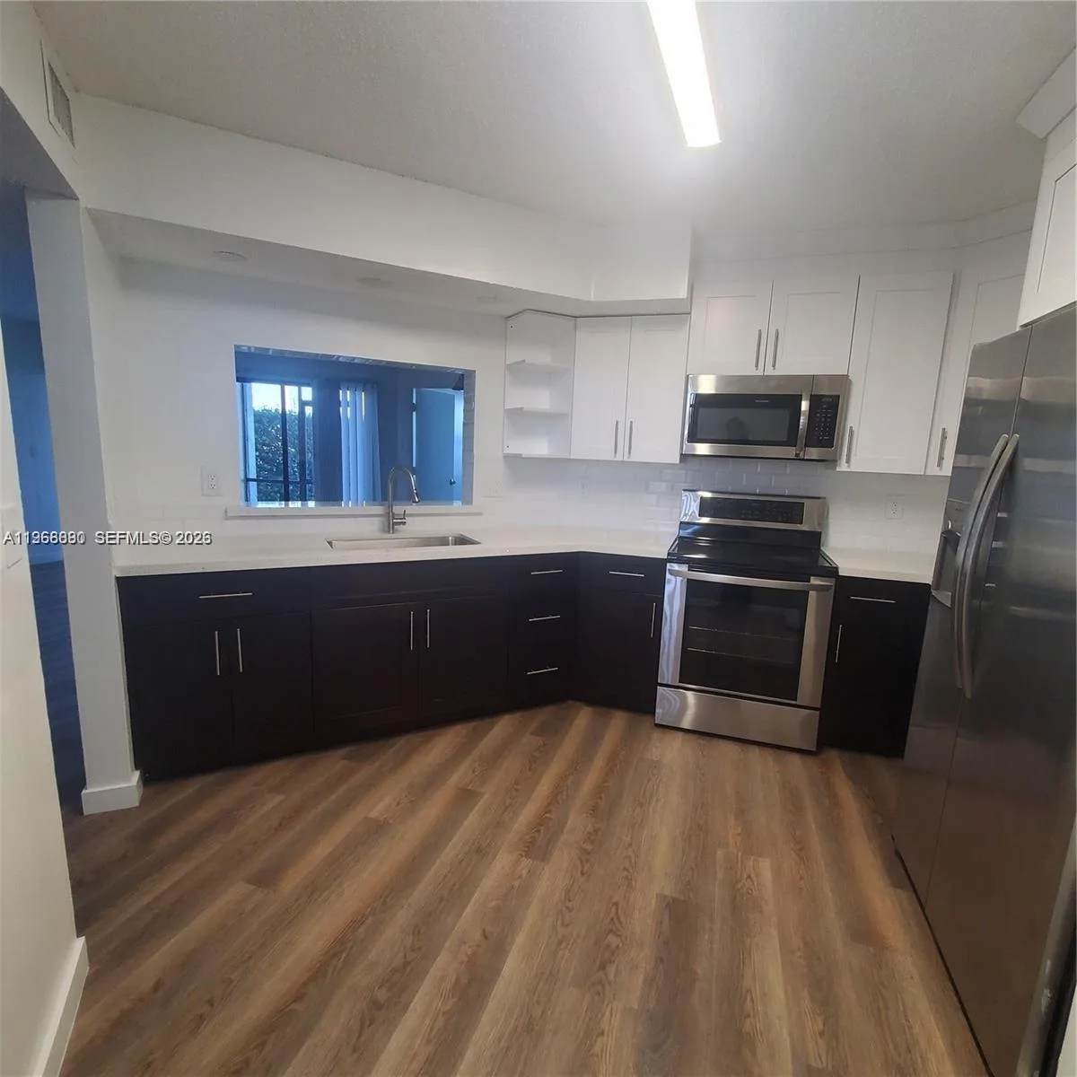 929 Hamilton Dr # 929F, Homestead, FL 33034 photo 4