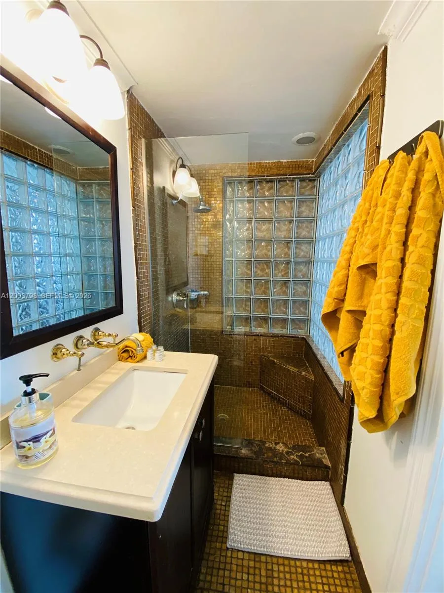 335 Ocean Dr # 228, Miami Beach, FL 33139 photo 6