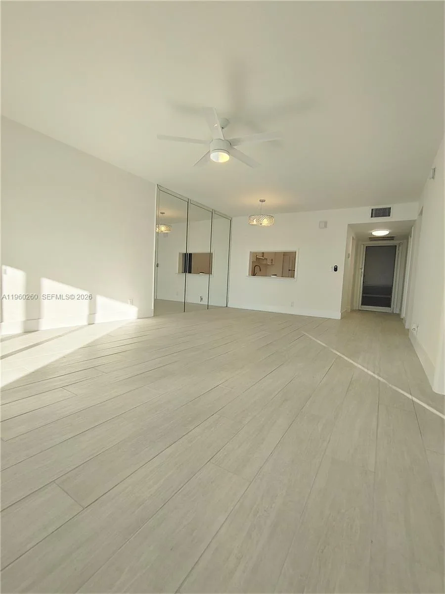 215 SE 3rd Ave # 307C, Hallandale Beach, FL 33009 photo 3