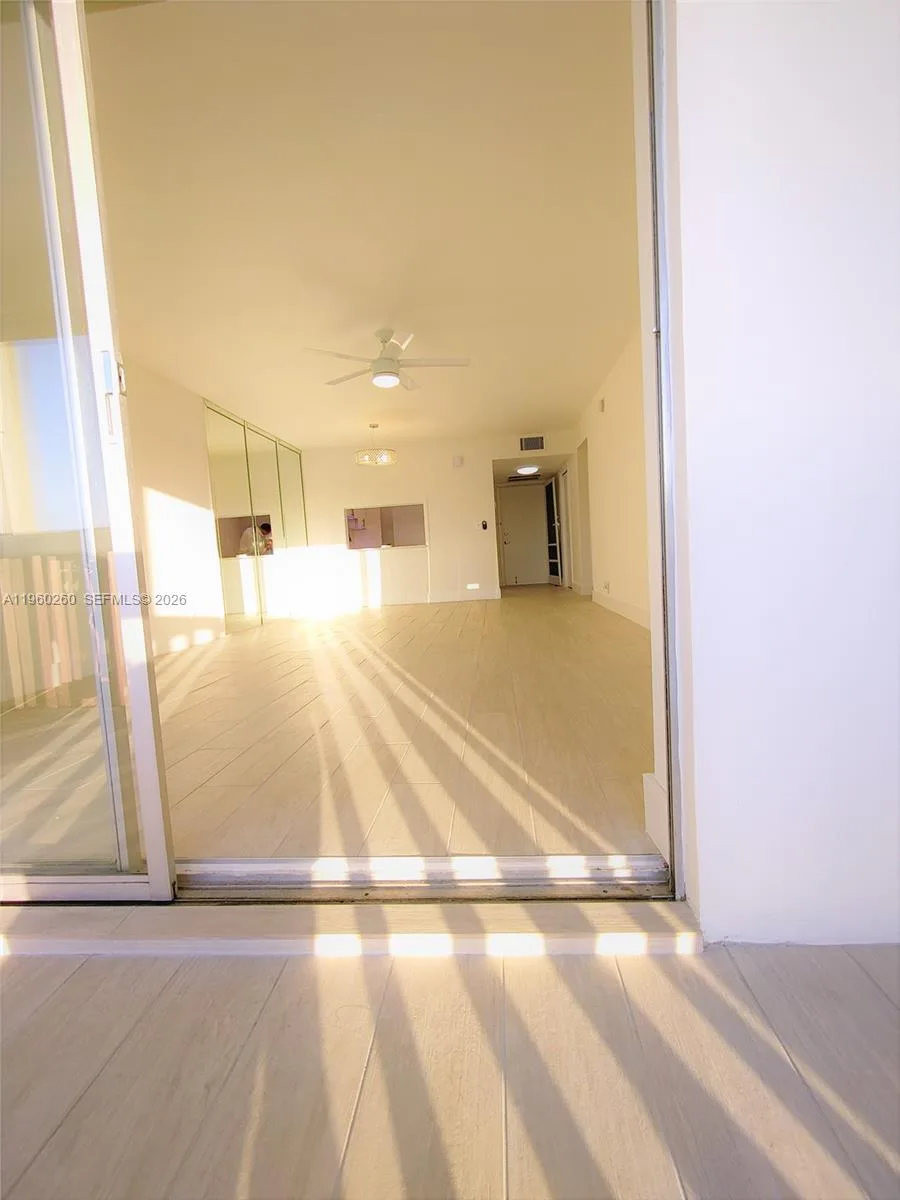 215 SE 3rd Ave # 307C, Hallandale Beach, FL 33009 photo 4