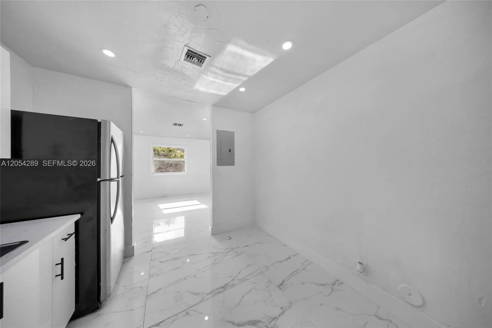 2468 NW 21st St # 2, Fort Lauderdale, FL 33311 photo 7