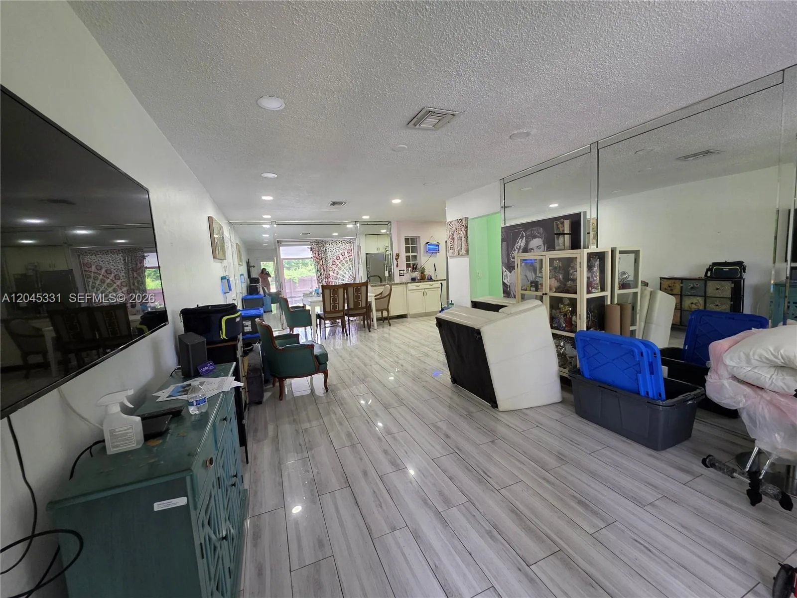 10801 NE 10th Ave, Biscayne Park, FL 33161 photo 8